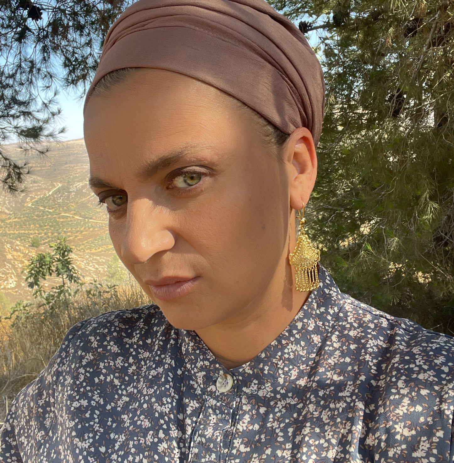 עגילים אור קדומים