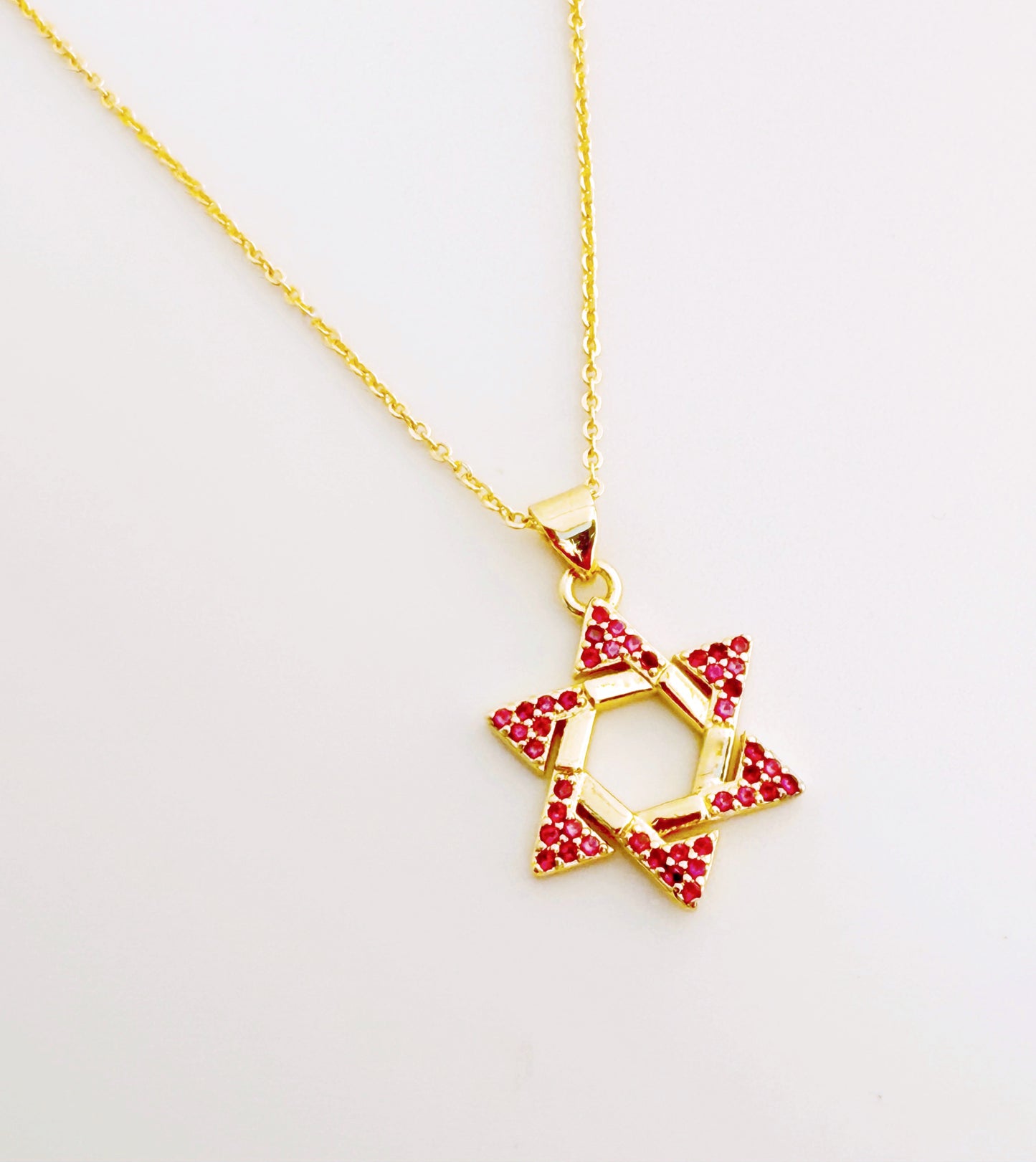 שרשרת מגן דוד