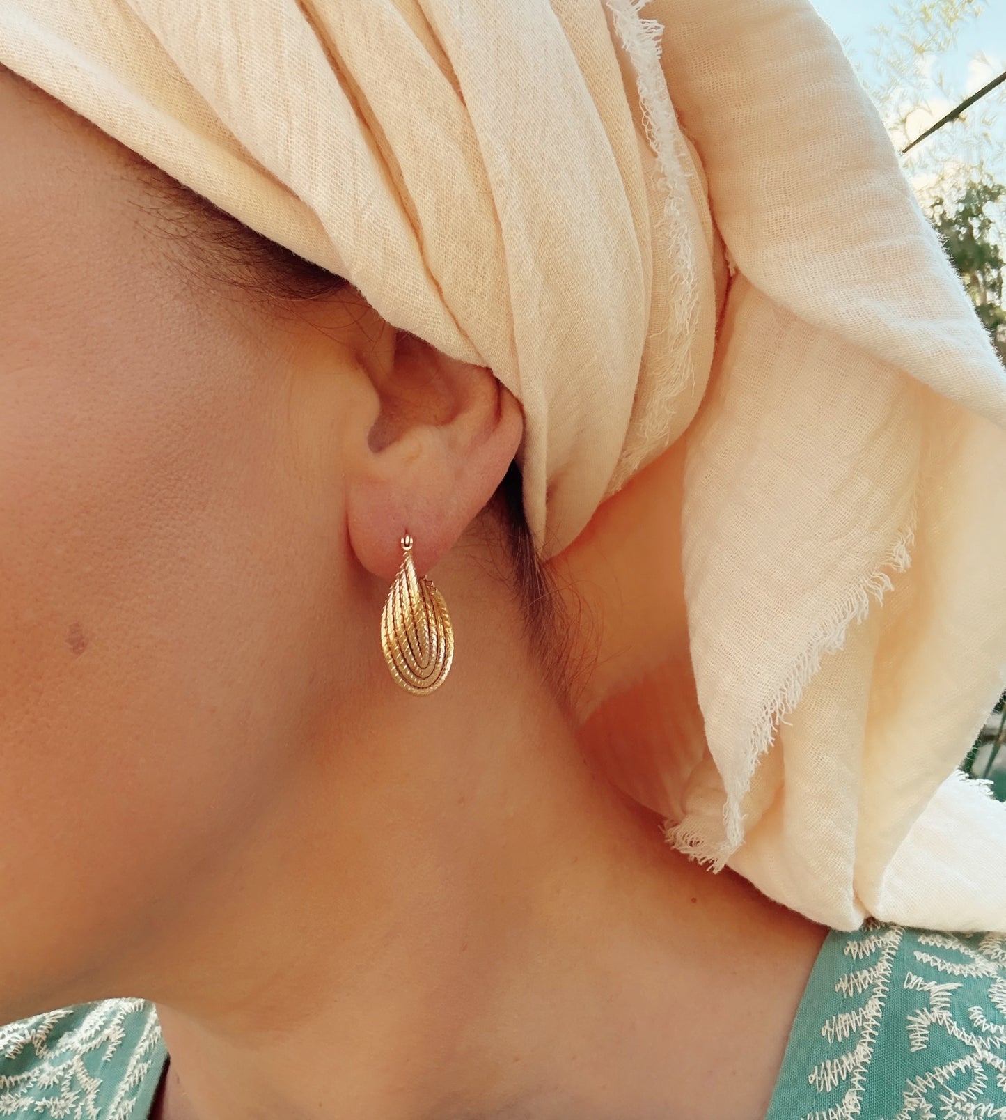 עגילי עמירה