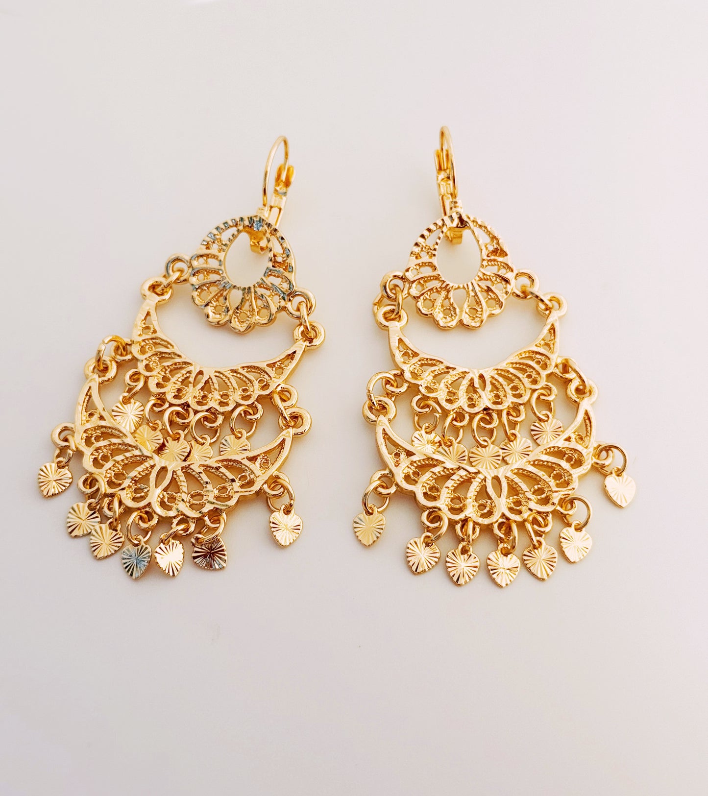 עגילי לירון