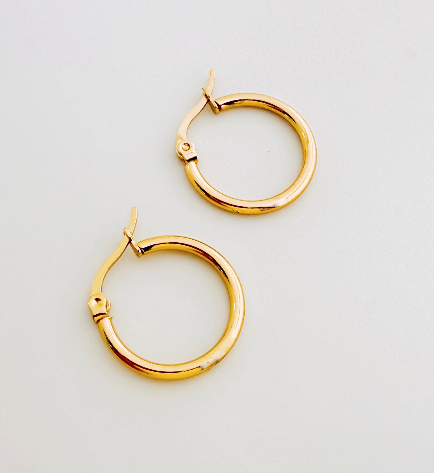 עגילי חישוק בייסיק 20 מ״מ