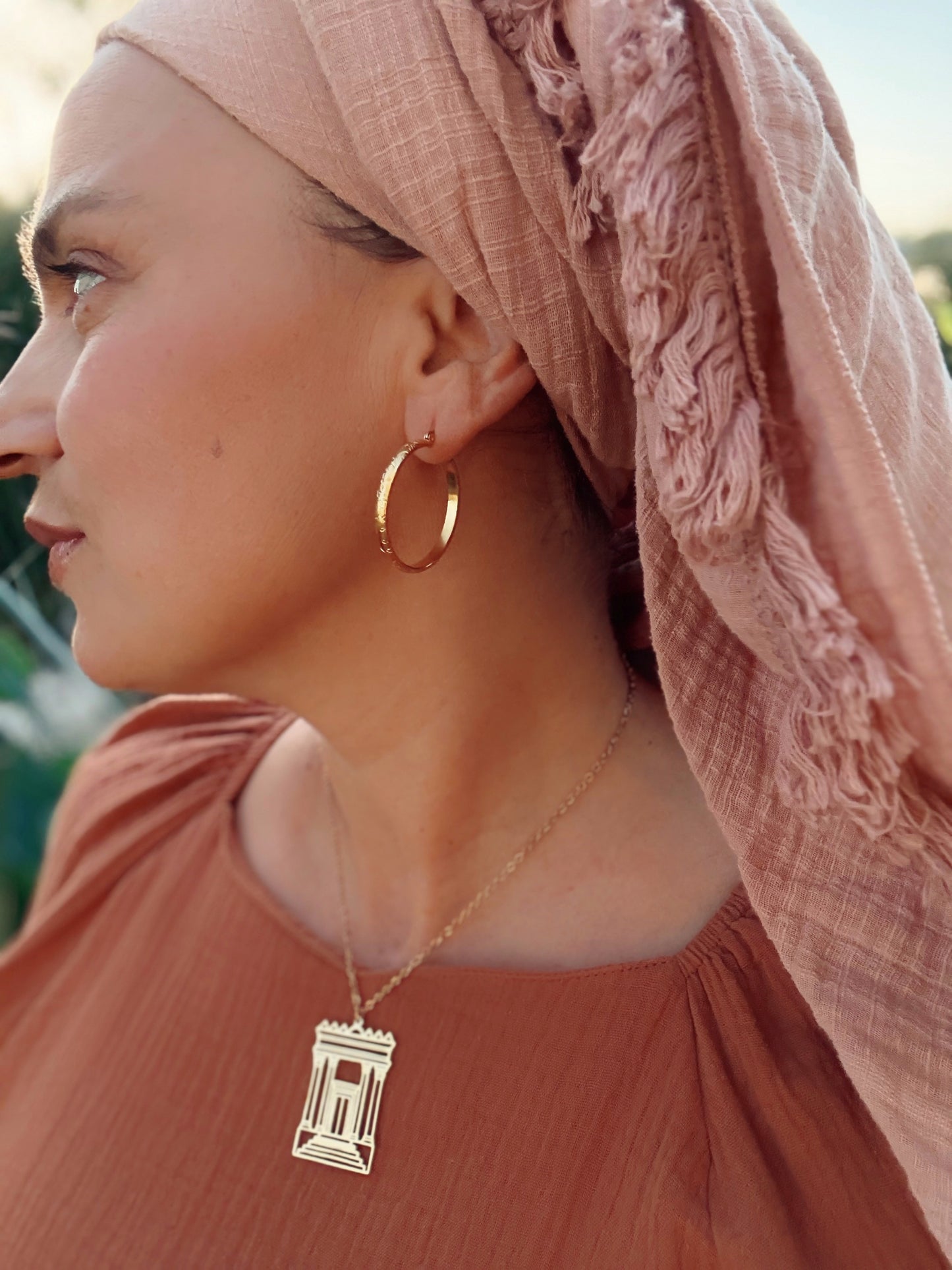 שרשרת יָפֶה נוֹף