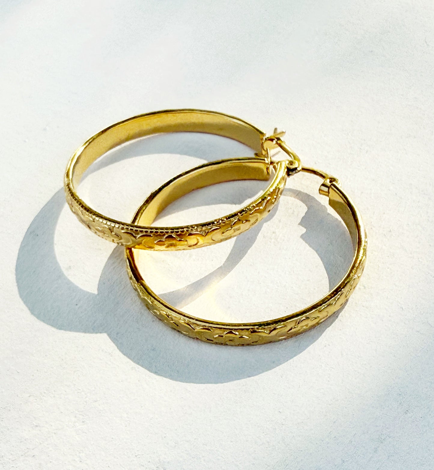 עגילי תבנית