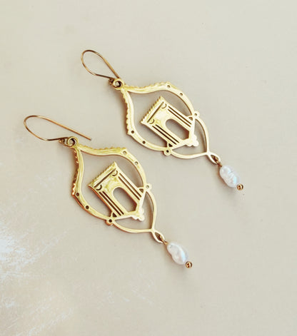 עגילי מוריה