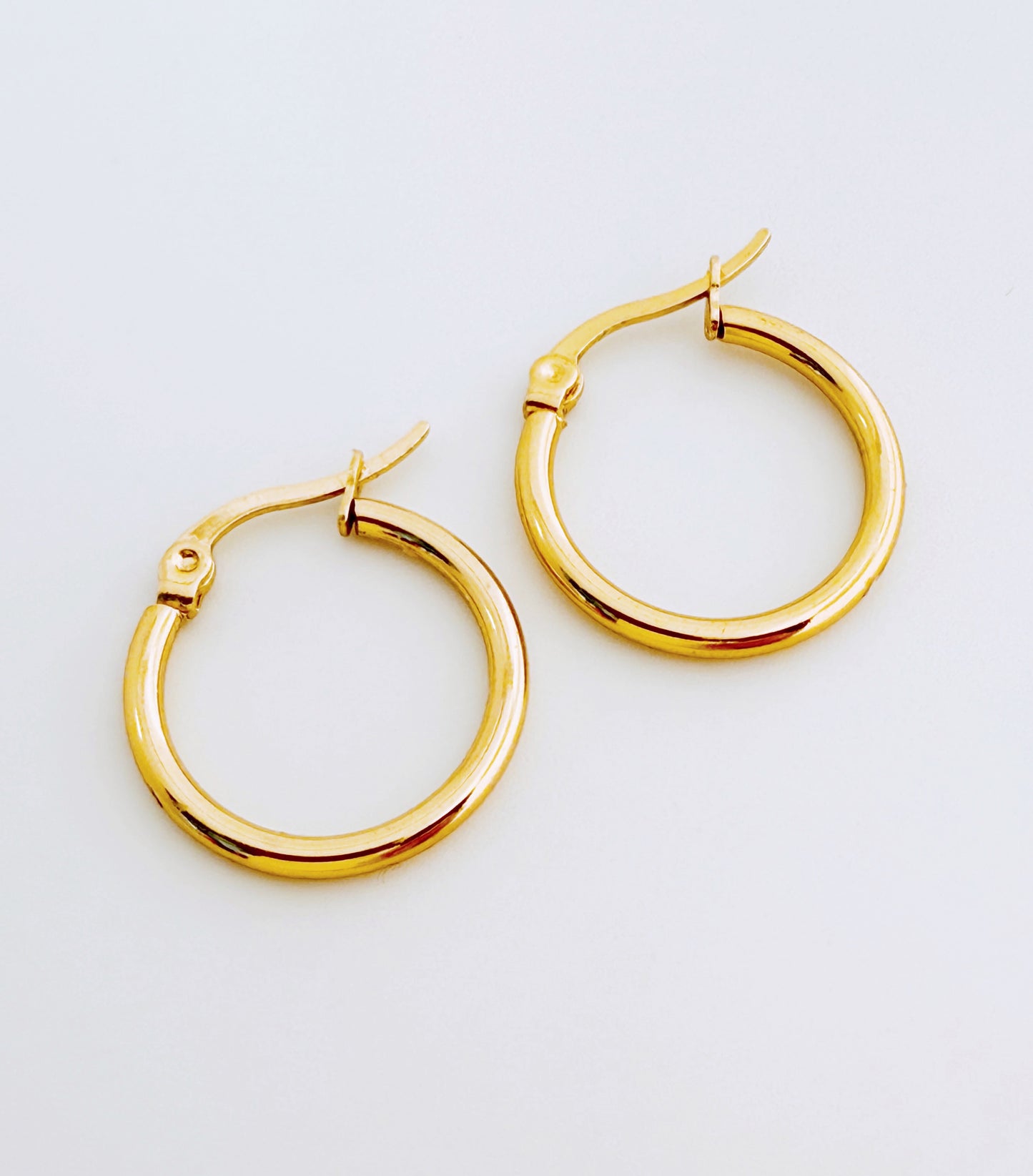 עגילי חישוק בייסיק 20 מ״מ