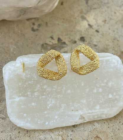 עגילי עדינות