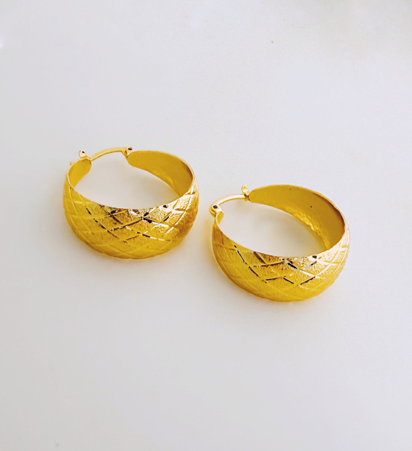 עגילי אפיריון