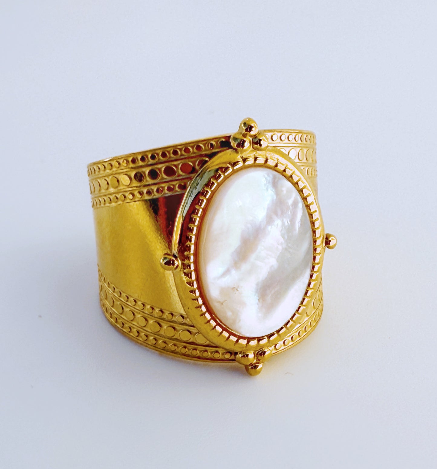 טבעת מראה אור