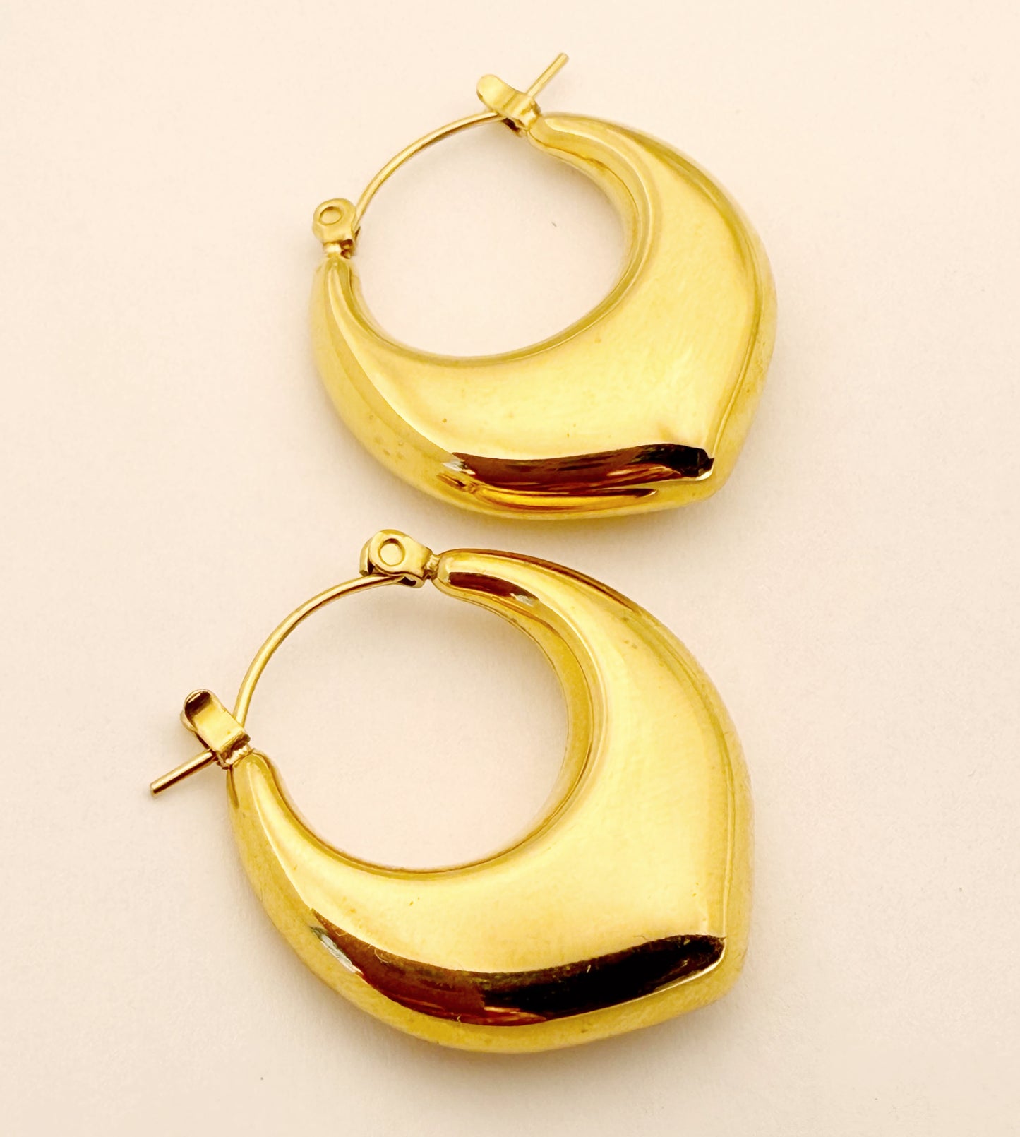 עגילי יוקדת