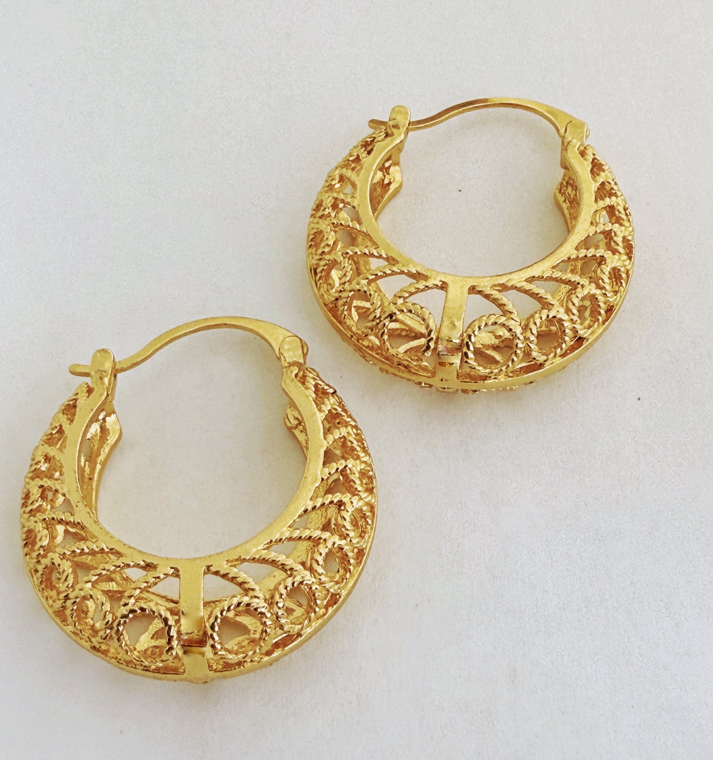 עגילי סלסולים