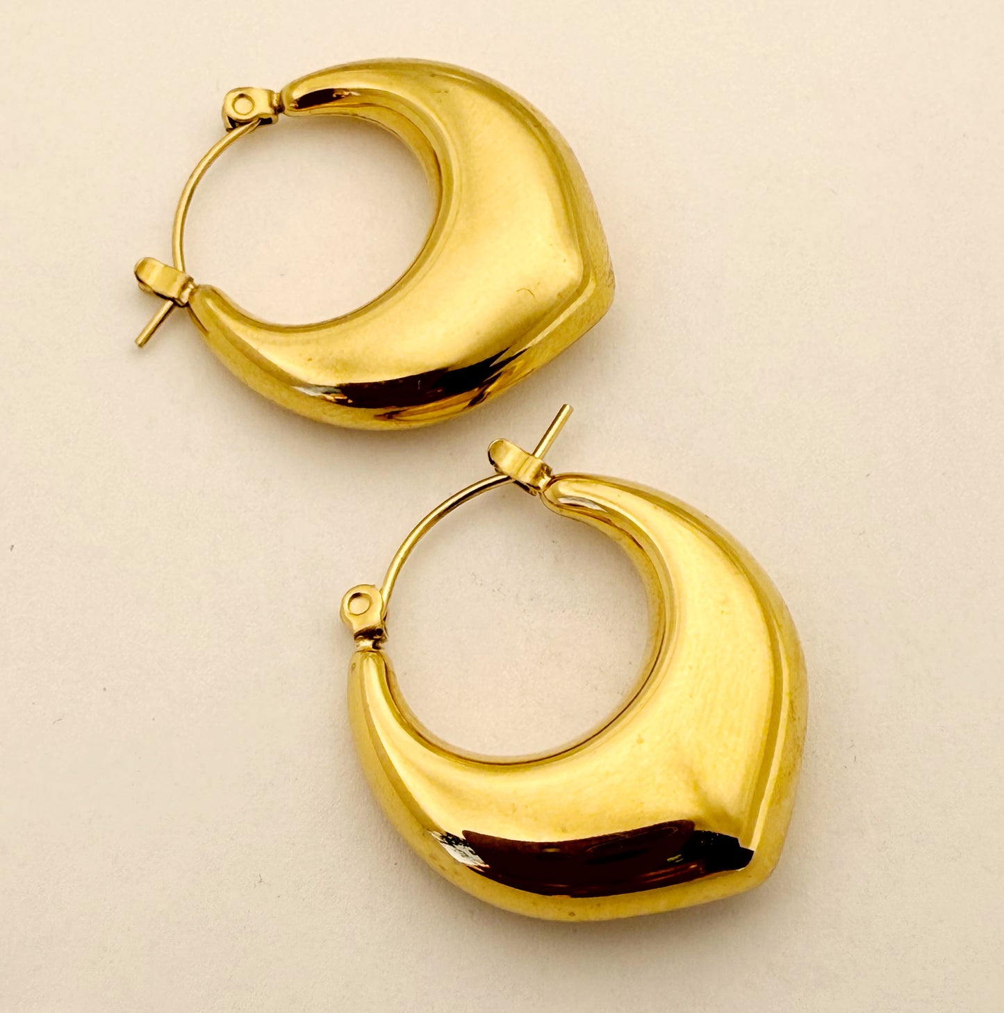 עגילי יוקדת