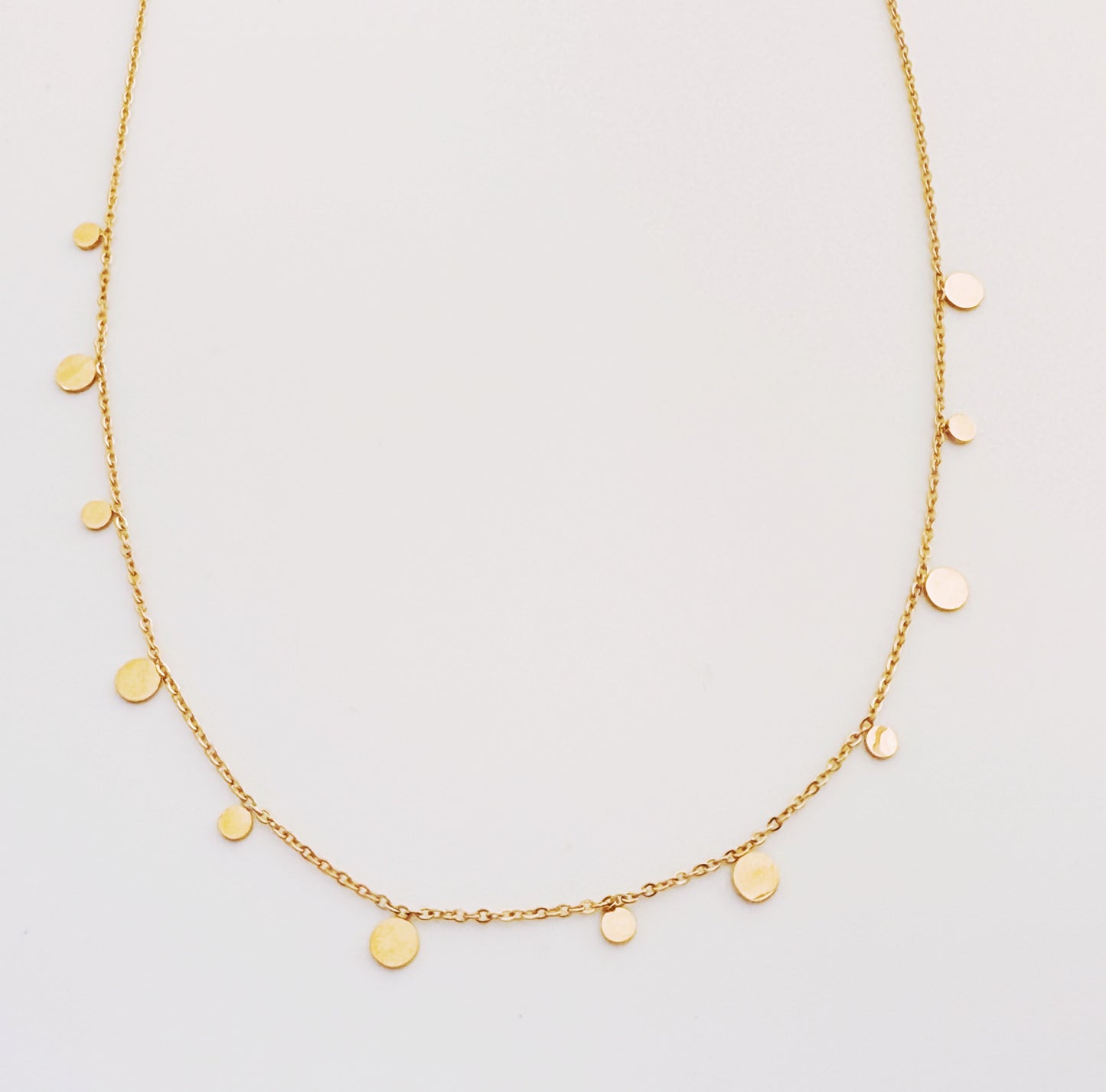 שרשרת נורית