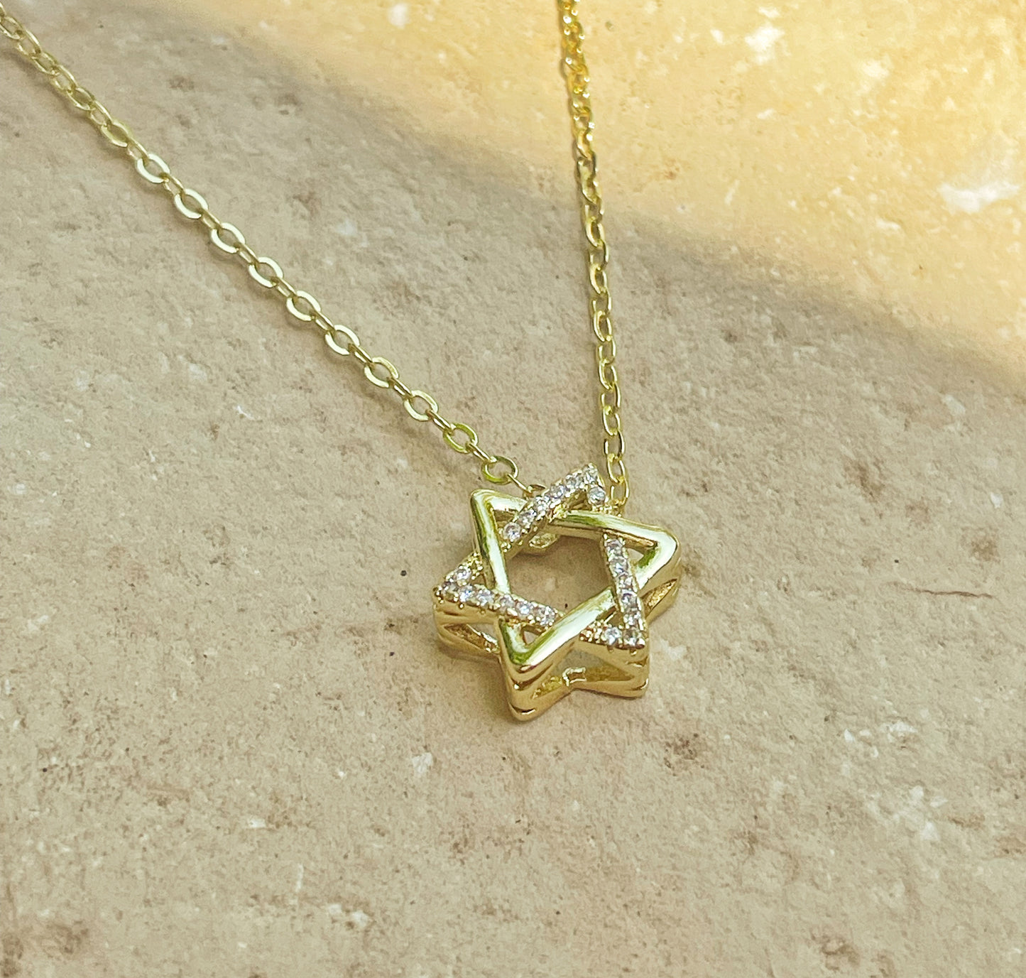 • בקרוב במלאי • שרשרת מגן דוד