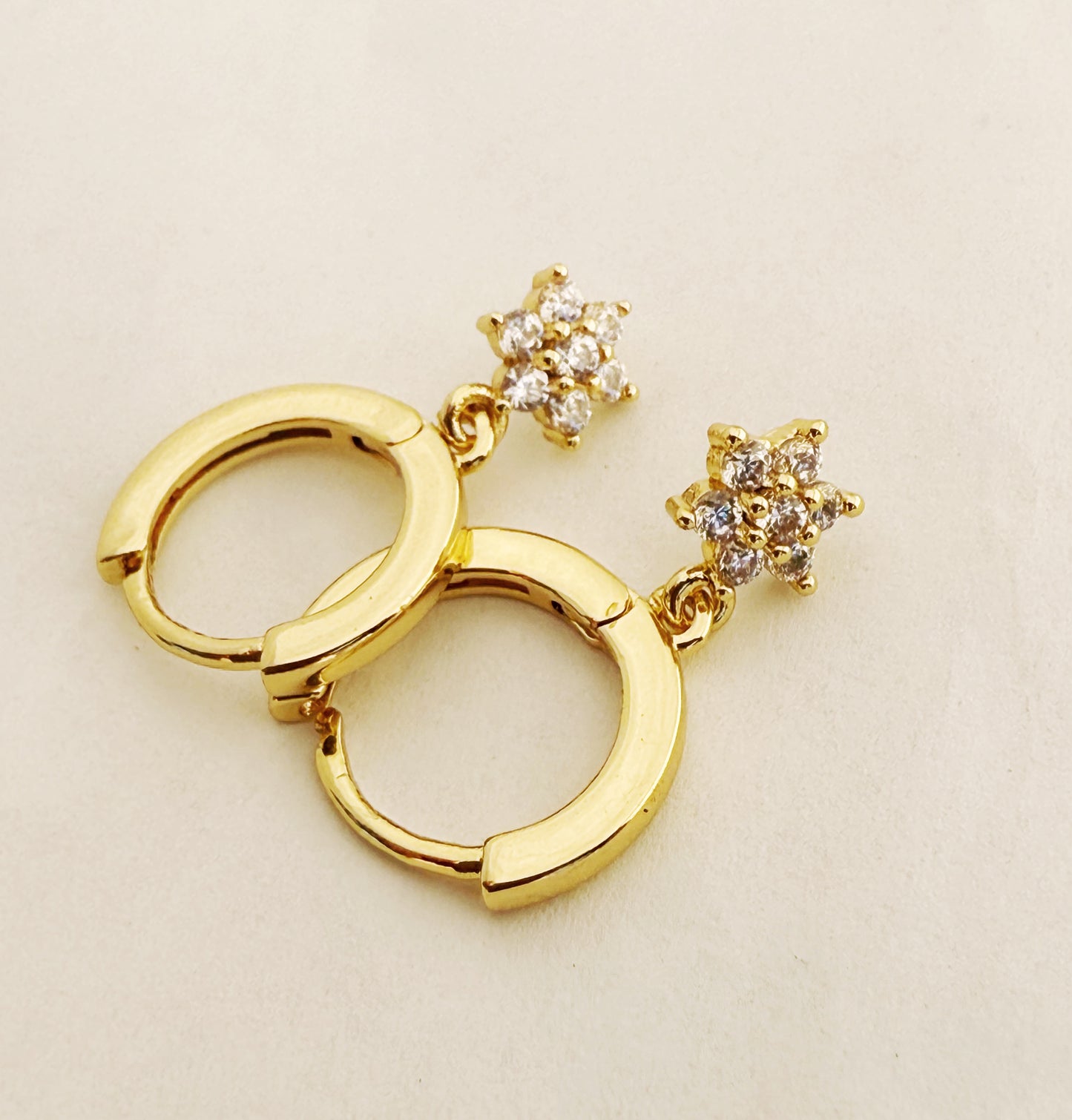 עגילי ששת ימי