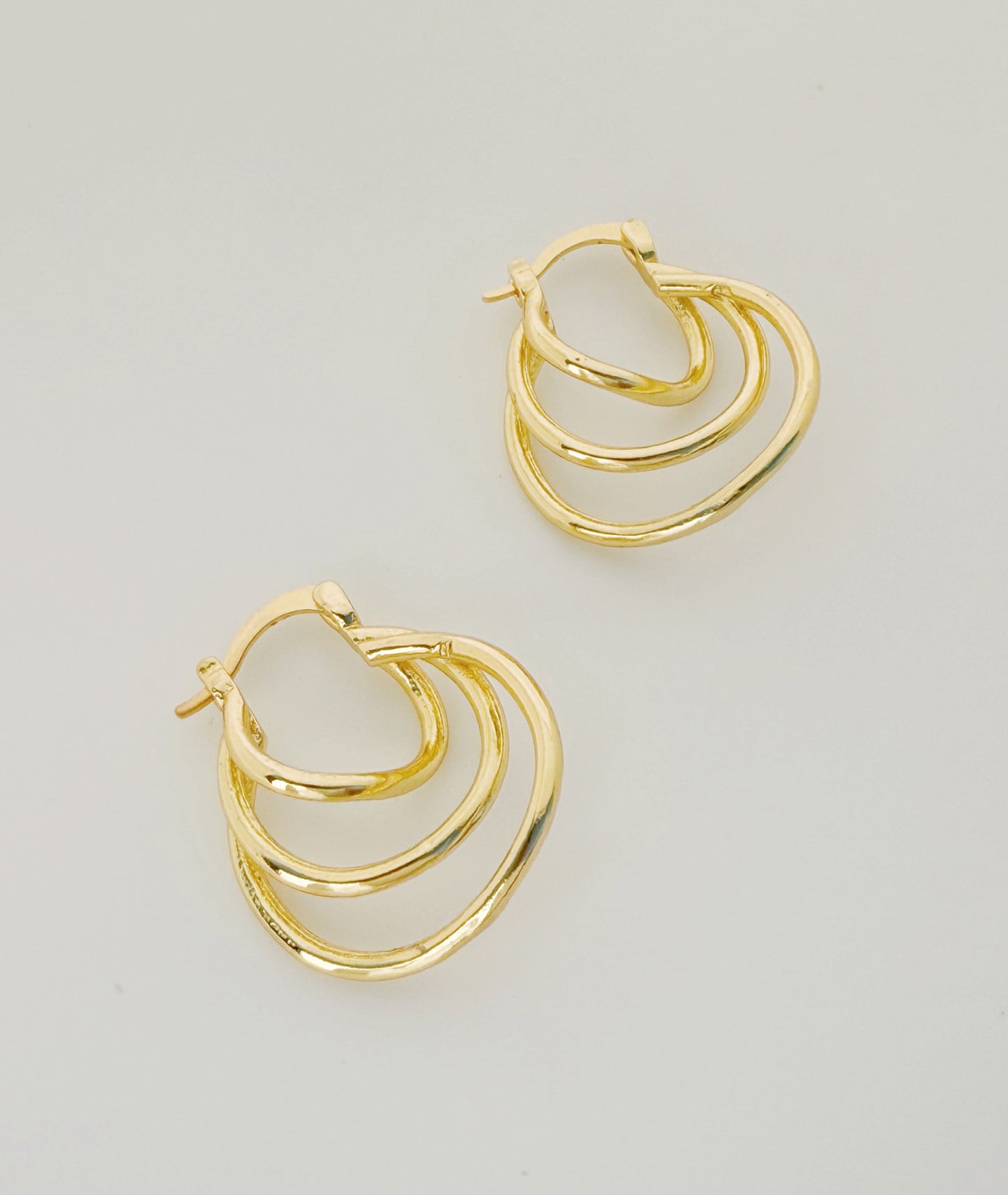 עגילי פסי זהב