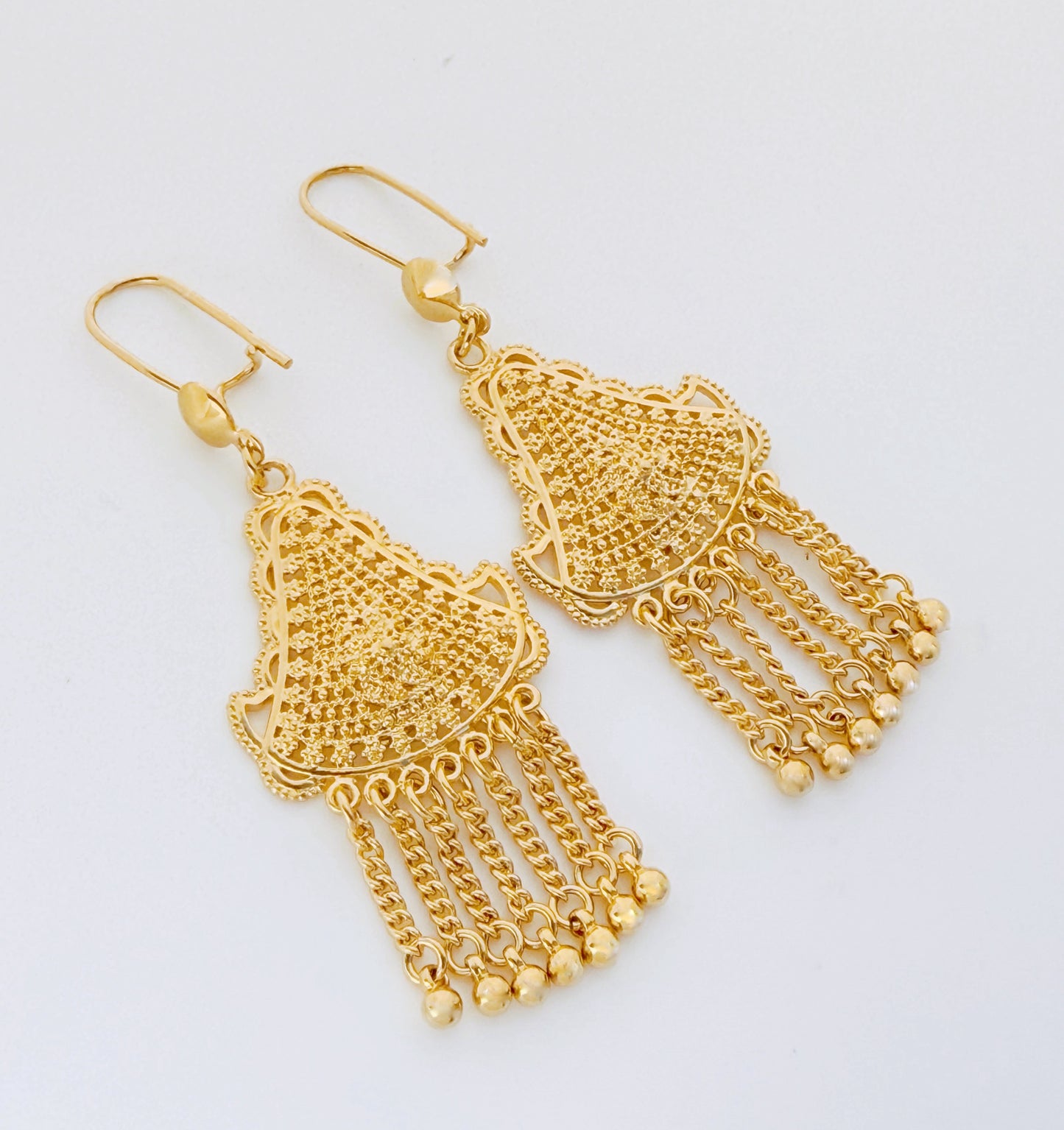 עגילים אור קדומים