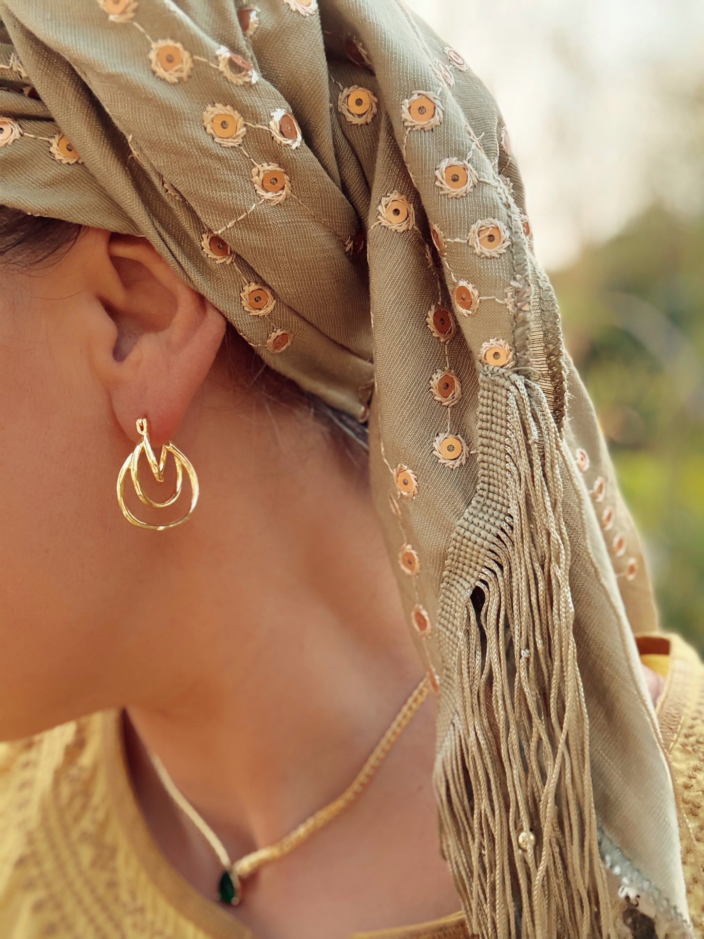 עגילי פסי זהב