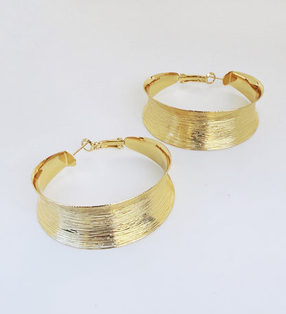 עגילי שקיקה