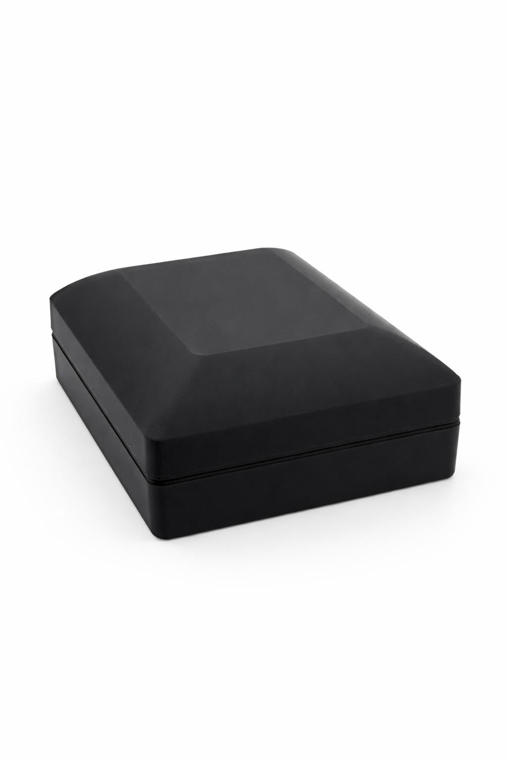 קופסת תכשיטים לעגילים עם תאורה פנימית שחורה